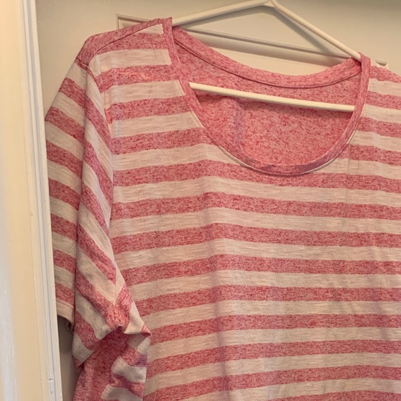 Pink stripped t shirt - Picture 1 of 3